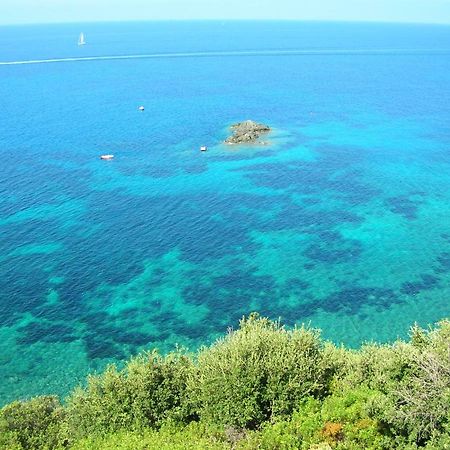 Appartamento Il Girasole Pomonte Exterior foto